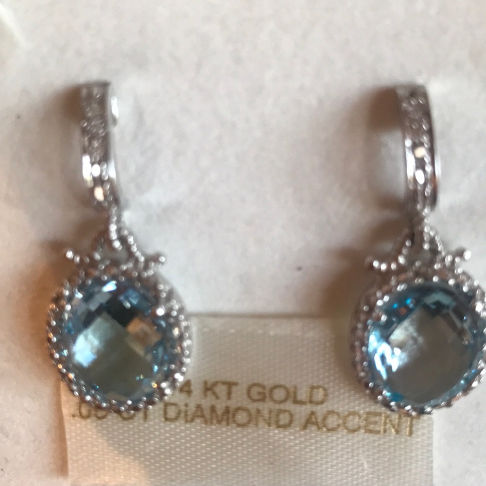 14K WHITE GOLD LARGE AQUAMARINE STONES PIERCED EARRINGS NWT - Picture 1 of 16